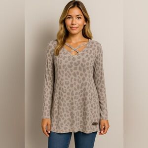 Leopard Print Top Tunic Simply Southern Sequin Detail Soft Size Large